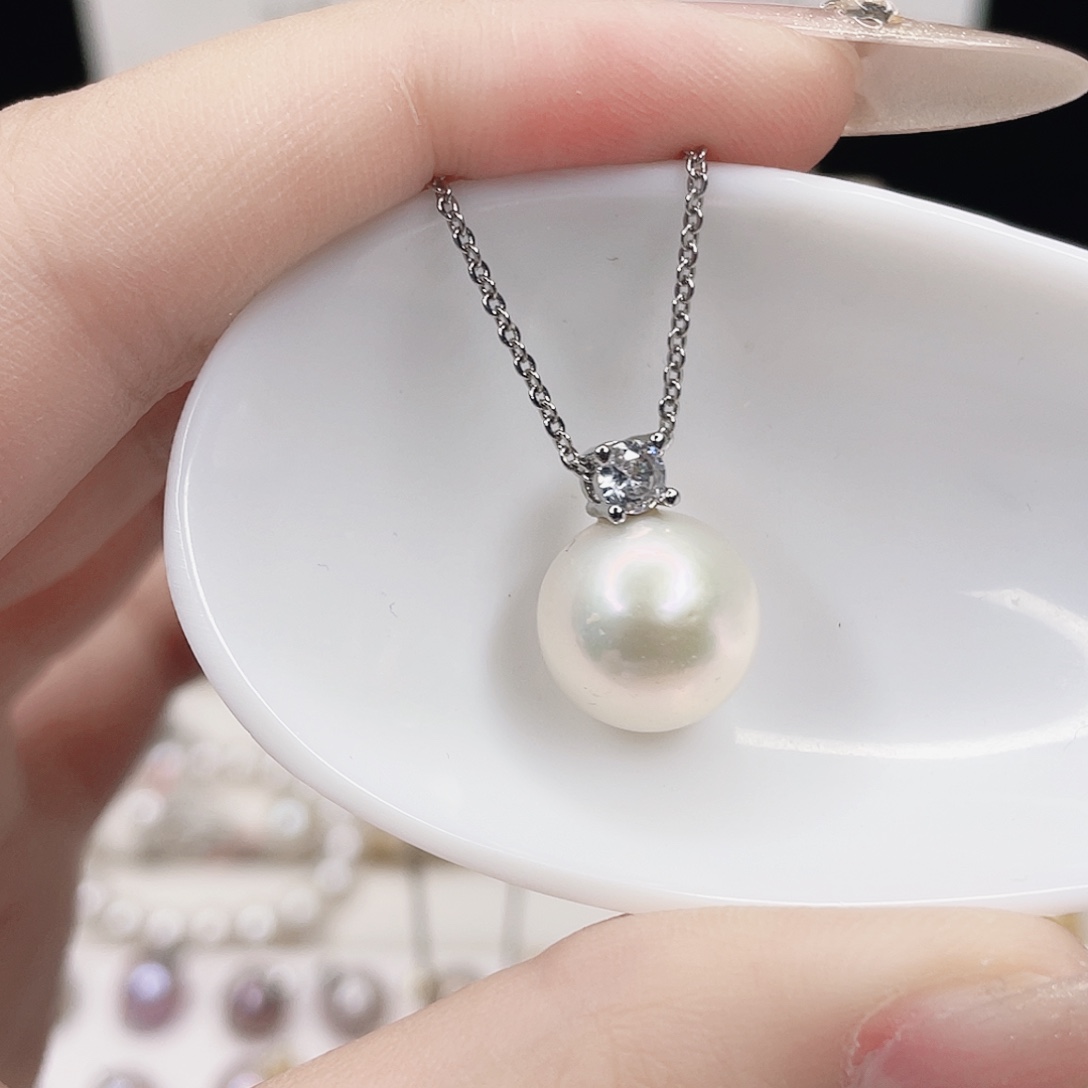 淡水珍珠吊坠(赠链)合金