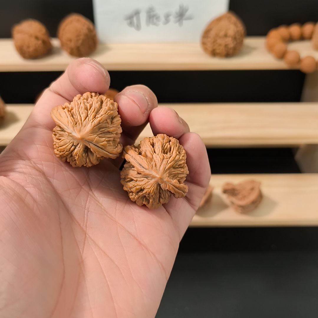 吊坠文玩核桃33麦虎