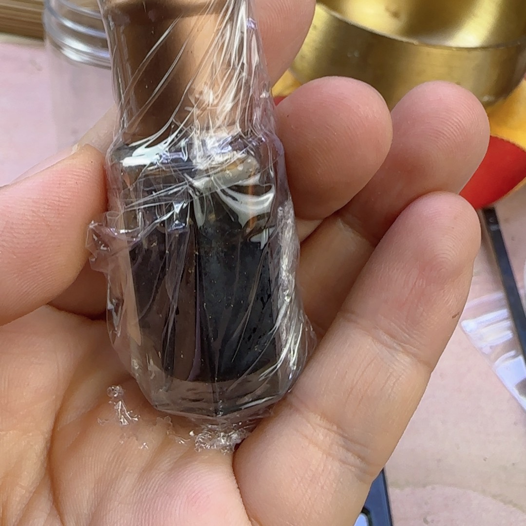 沉香沉香碎屑芽庄白奇玫瑰精油5克