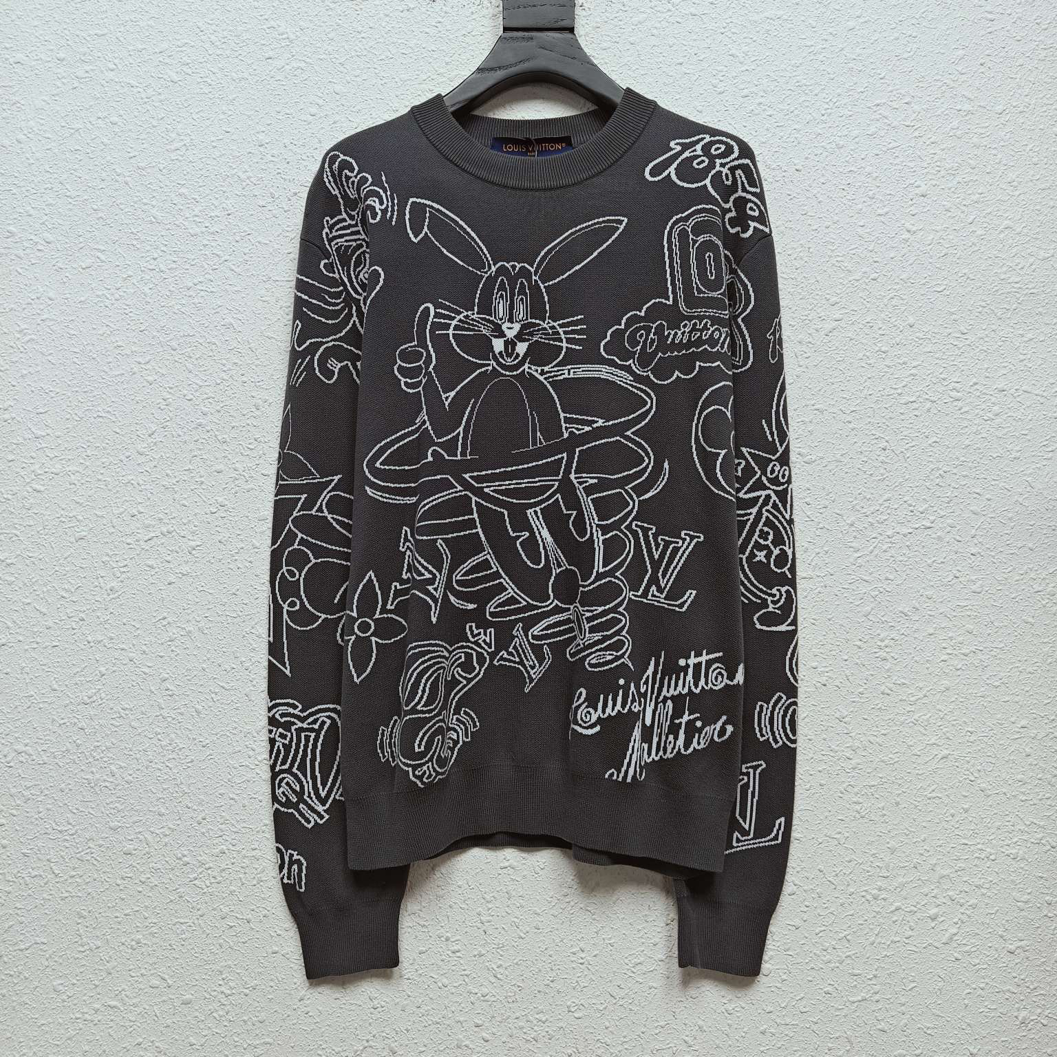 99新 LouisVuitton/路易威登 兔八哥刺绣卫衣 S码 DY9209