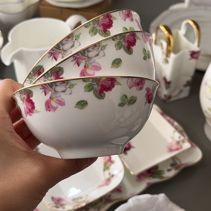 瓷片微瑕骨瓷玫瑰碗三个