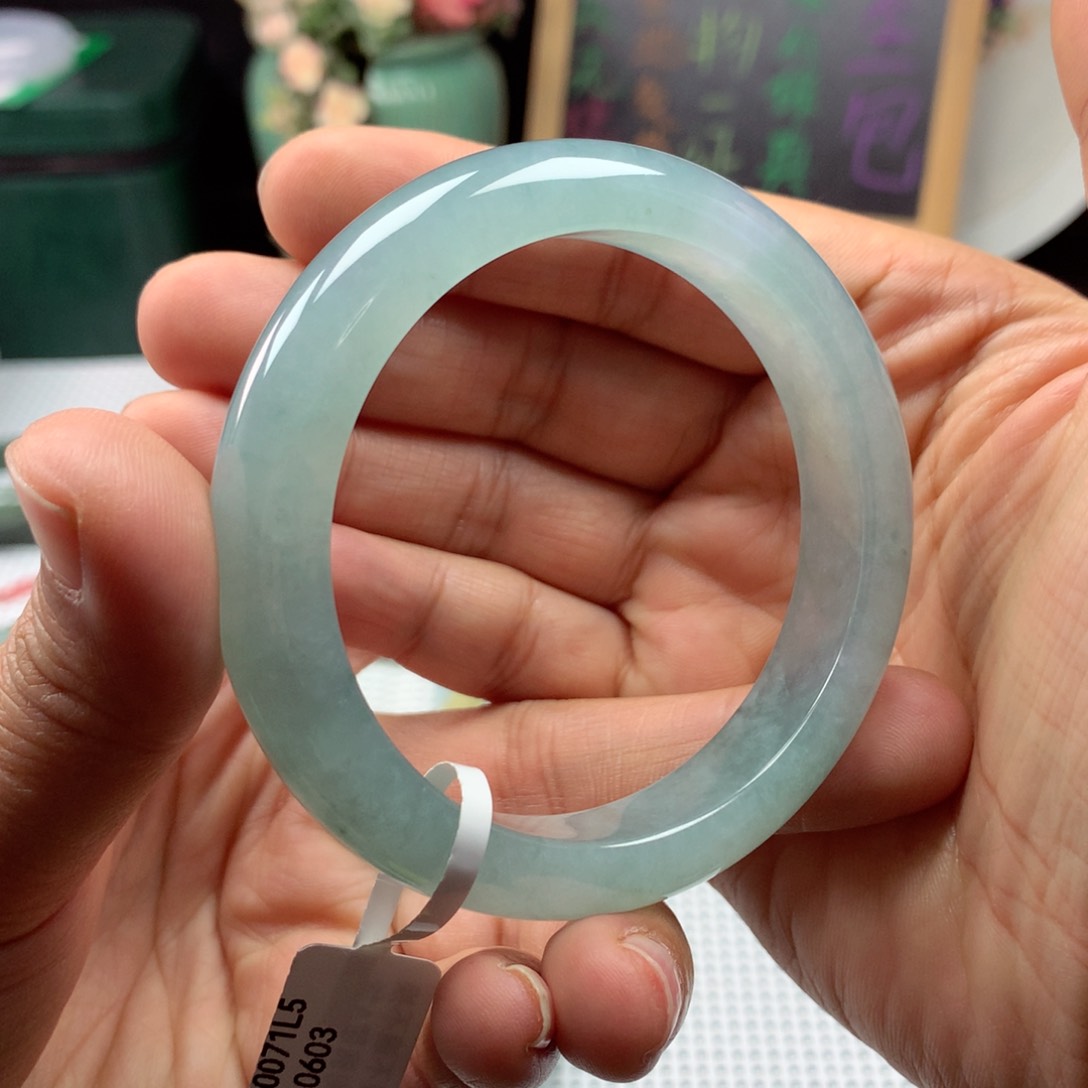 翡翠手镯未镶嵌12号