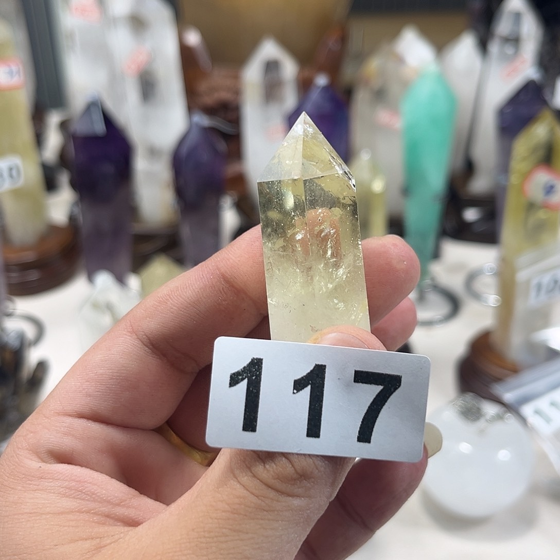 未镶嵌水晶大型摆件（非配饰）