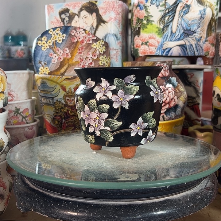 景德镇市手绘花盆性价比超级无敌高