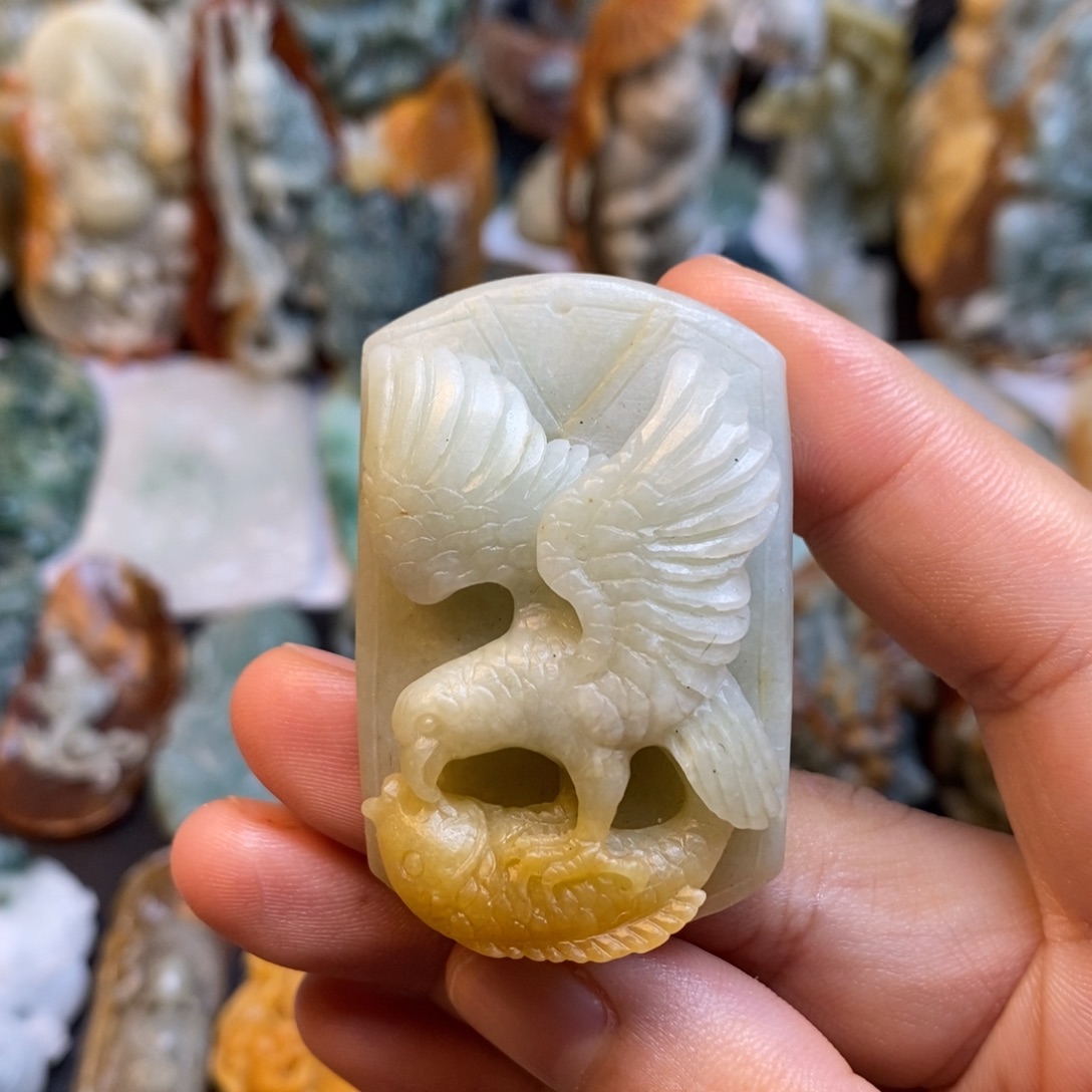 定制翡翠未镶嵌特色68