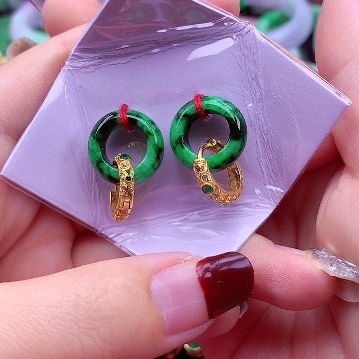 翡翠颈饰银S925镶嵌翡翠