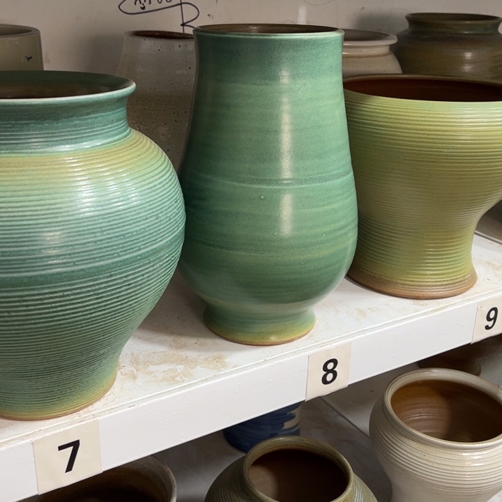 余***己景德镇陶瓷手工制作