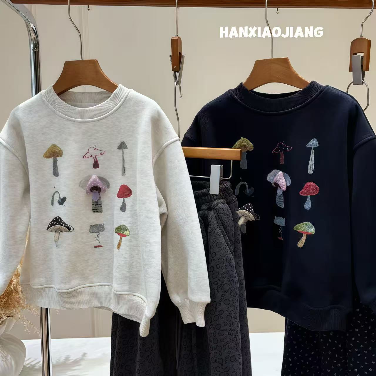 91281【惹人爱】加绒小蘑菇卫衣女童