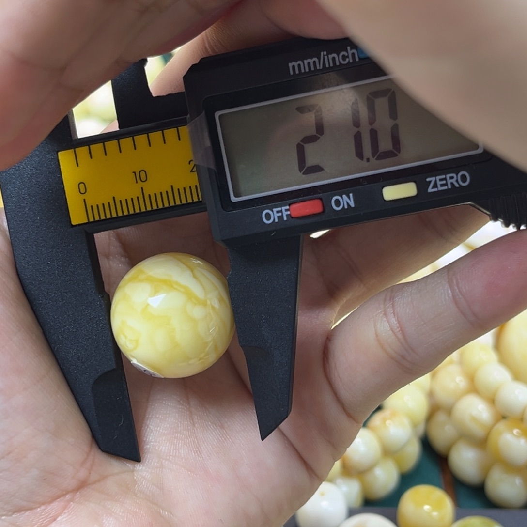 未镶嵌琥珀手链单珠圆珠