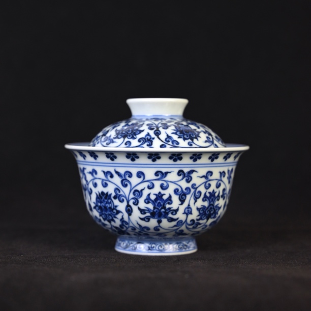 雯华堂 景德镇仿明青花缠枝莲盖碗 盖下容量约130cc 