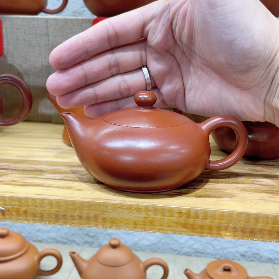 茶壶紫砂韶****家水磨凤雏120毫升……