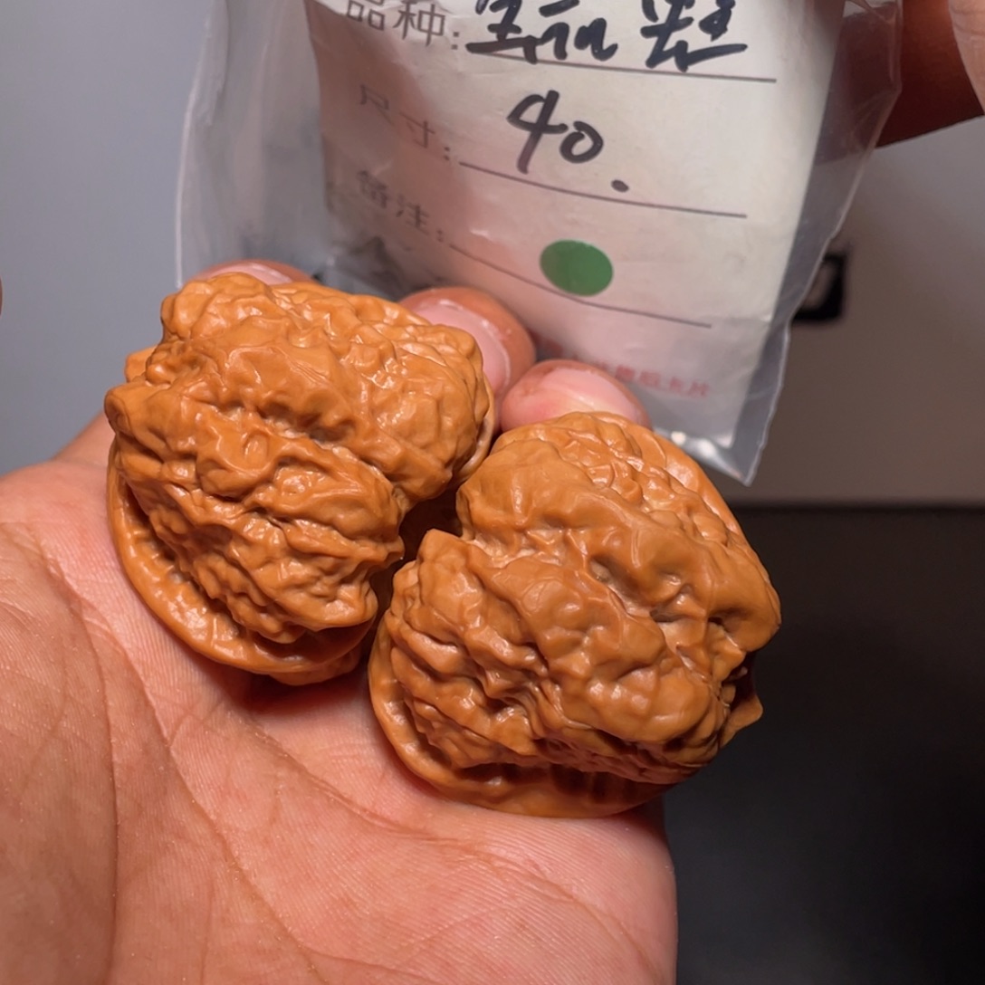 文玩核桃吊坠文玩核桃