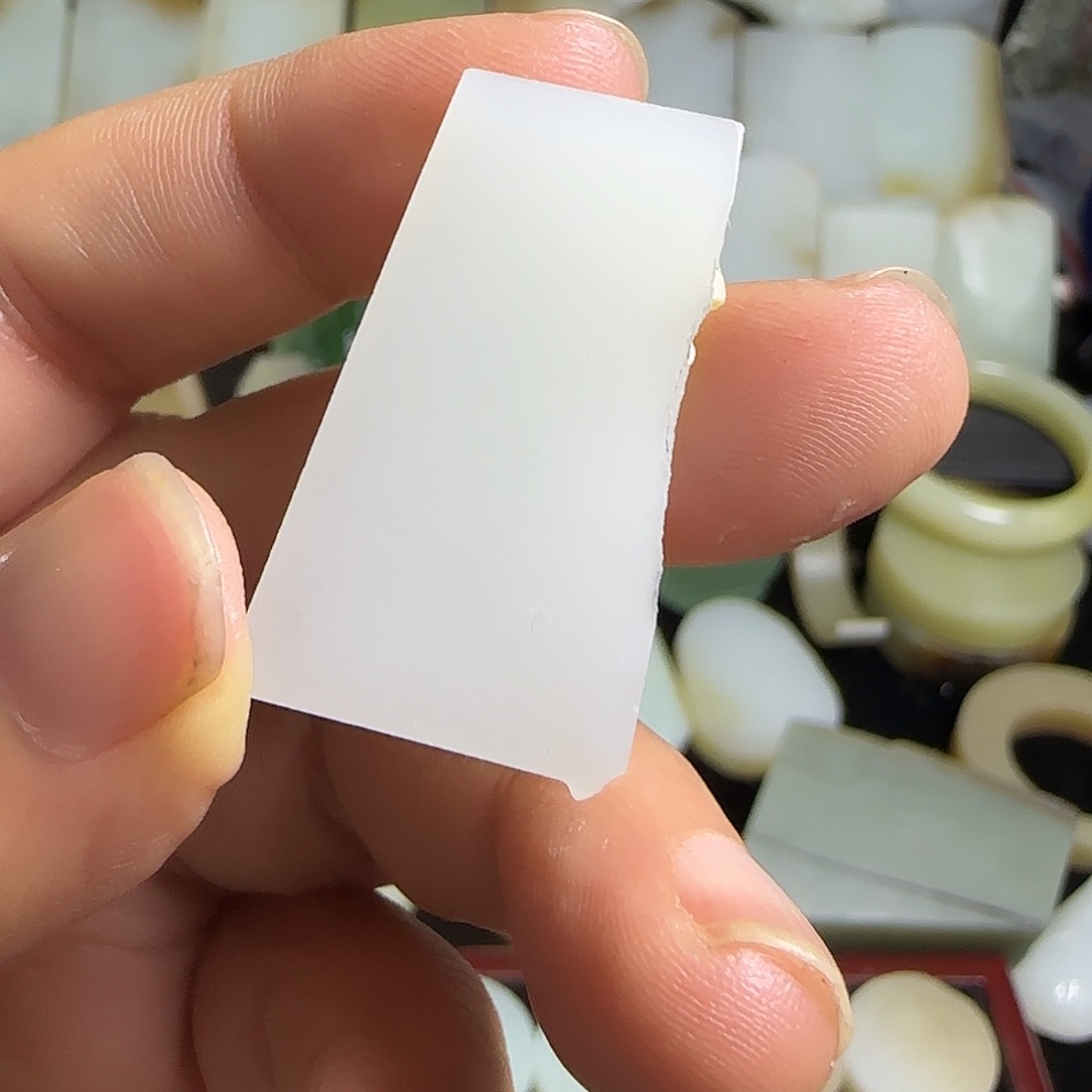 老***猫和田玉未镶嵌珠宝半成品