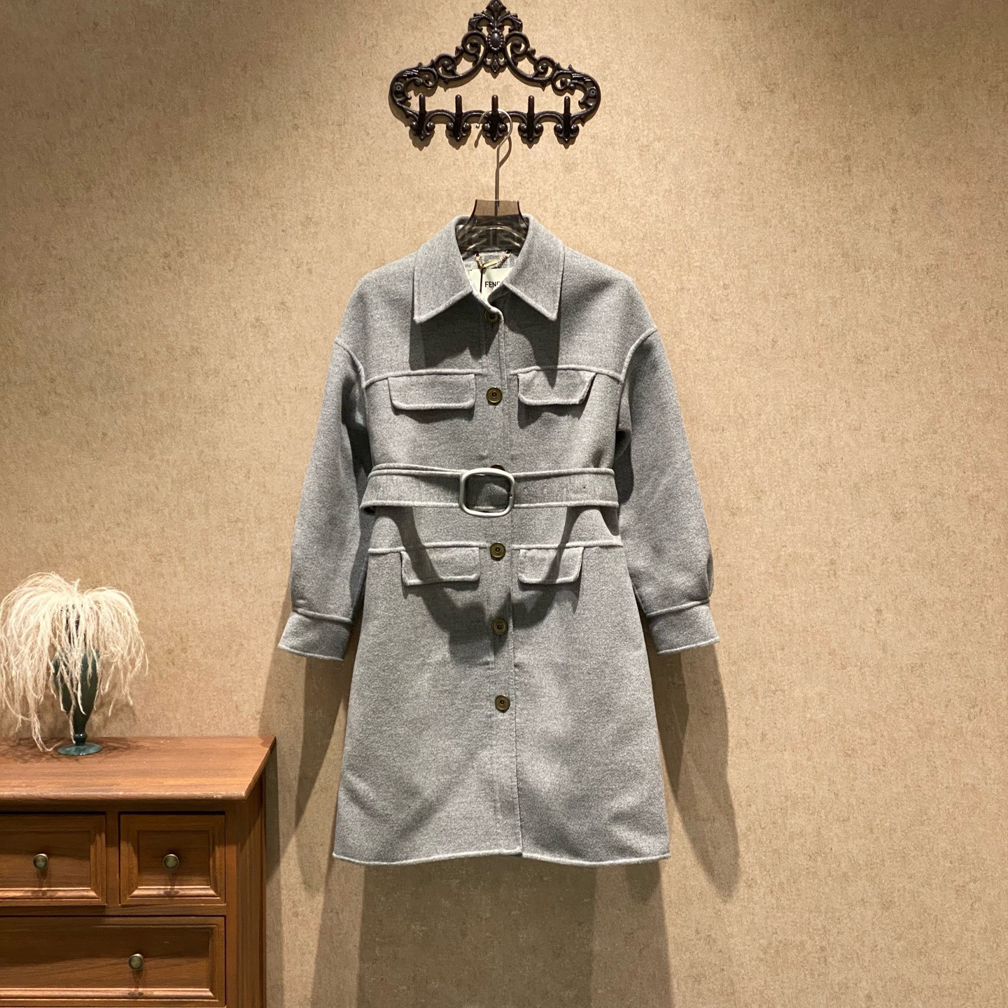 未使用 FENDI/芬迪 爆款内里满印腰带大衣/40码大码/40661