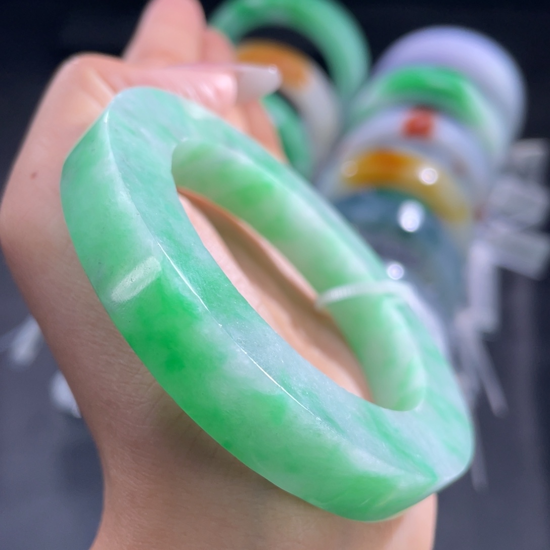 定制翡翠未镶嵌正圈