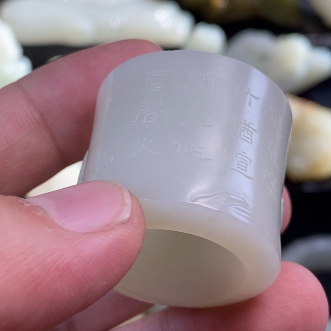 和田玉（糖玉）玉雕未镶嵌