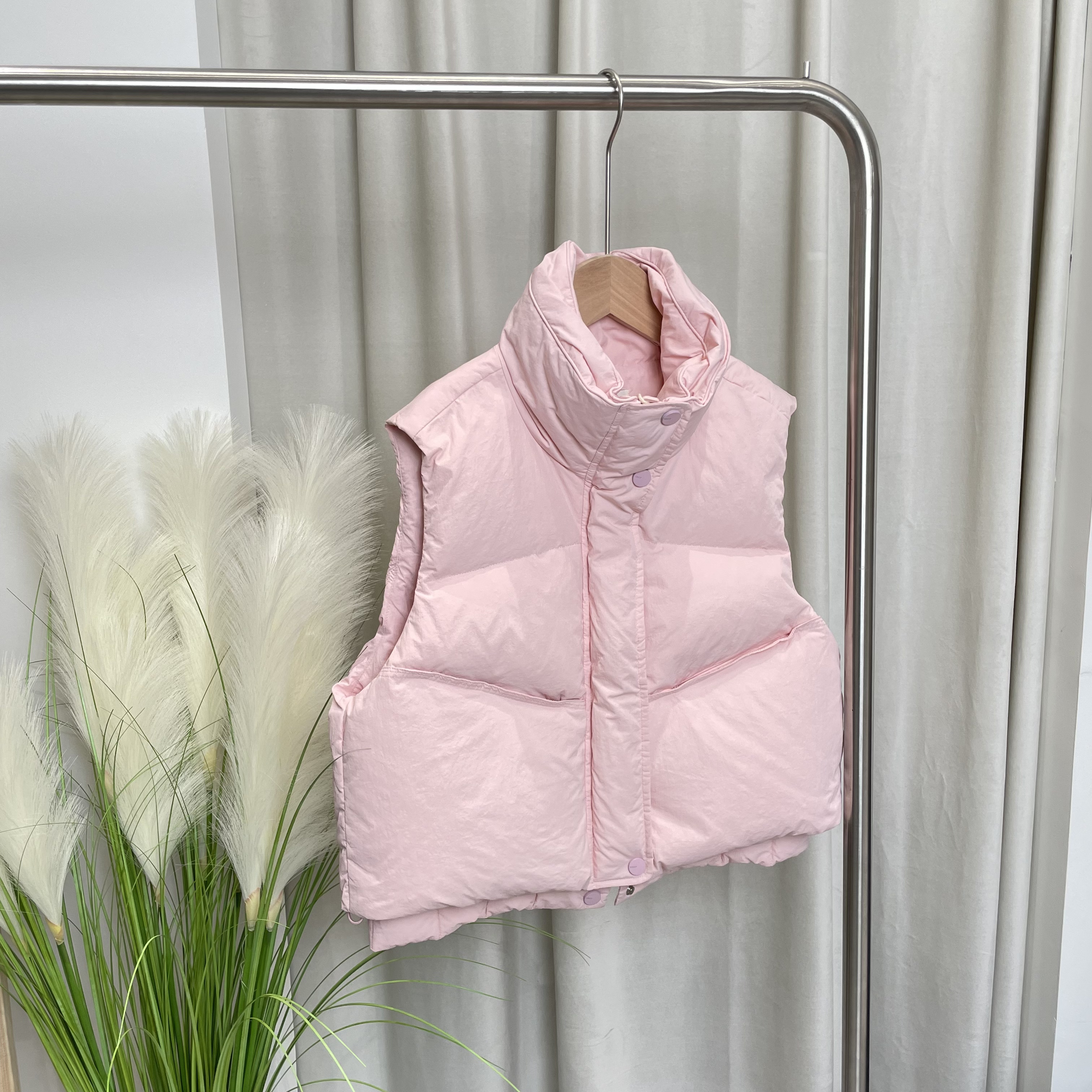 冬款女童羽绒马甲粉色 5571韵系