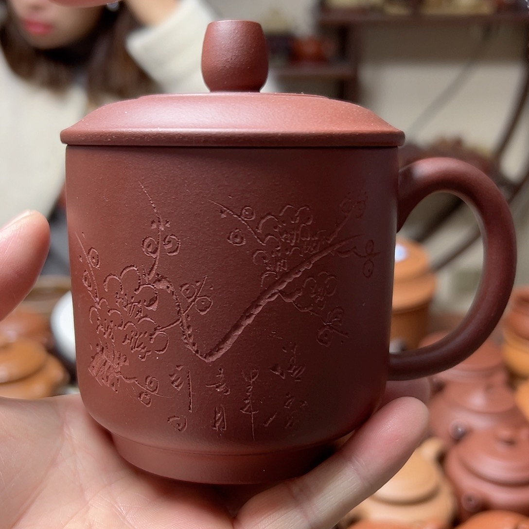 紫泥茶杯380 cc左右的容量