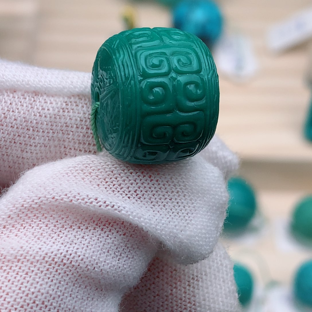 绿松石绿松石未镶嵌