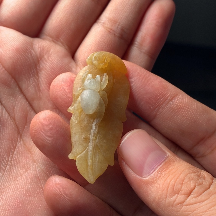 未镶嵌定制翡翠牌子