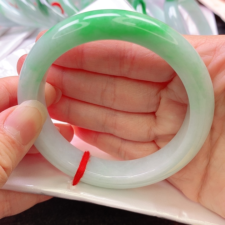 未镶嵌手镯翡翠缅甸天然A货翡翠