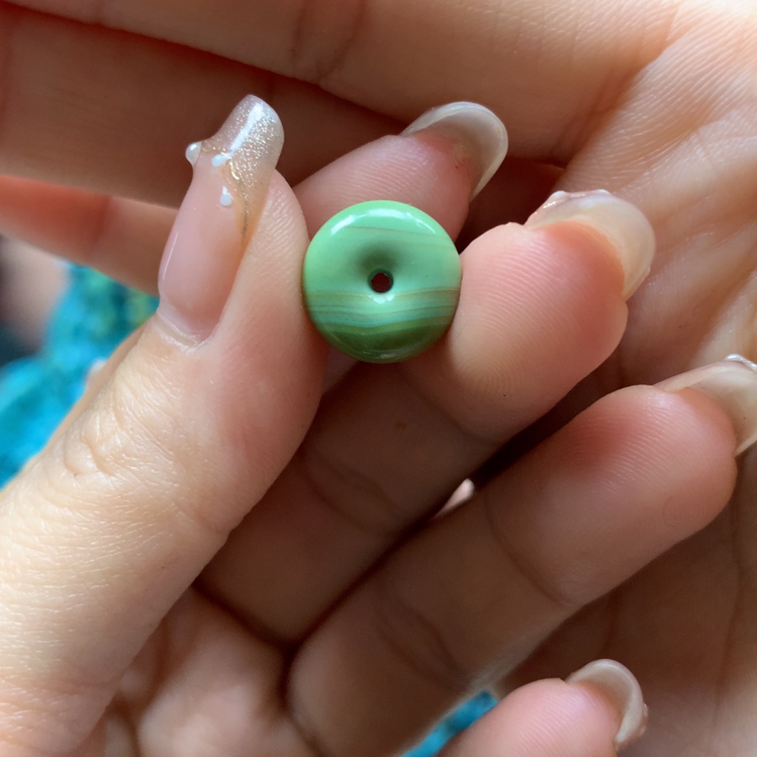 绿松石配饰未镶嵌