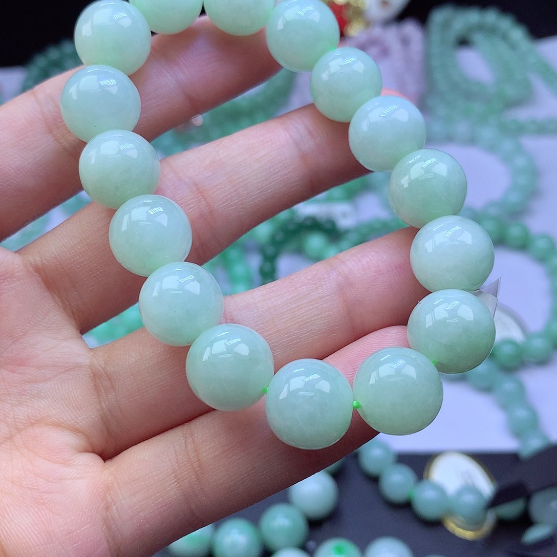 翡翠未镶嵌毛衣链