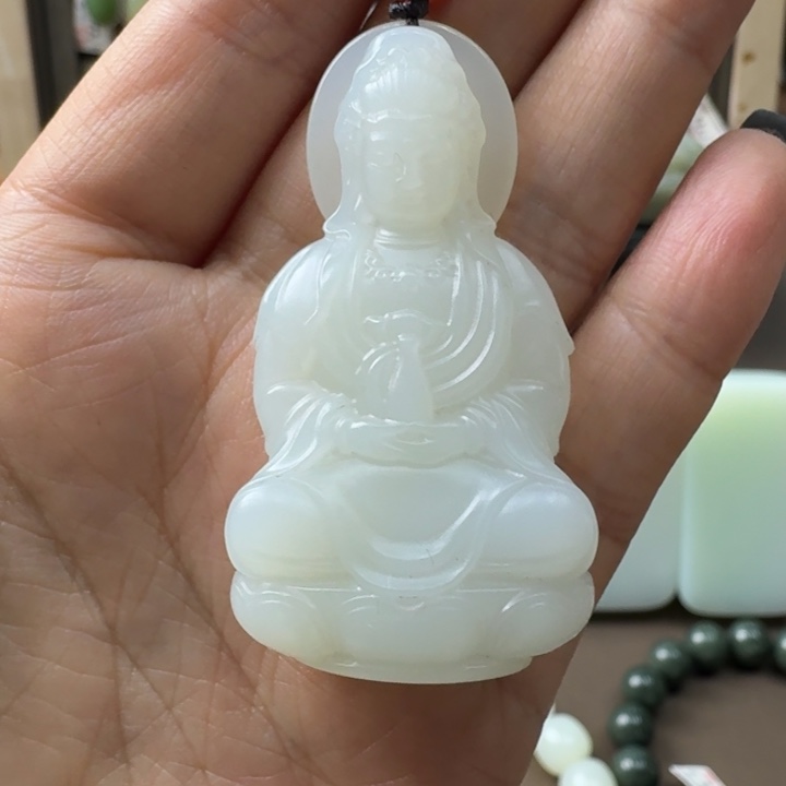 旺***财和田玉未镶嵌吊坠(不含链)