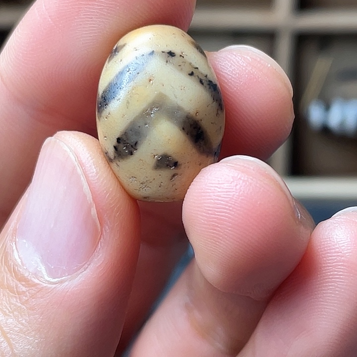 紫***I玛瑙/玉髓未镶嵌颈饰