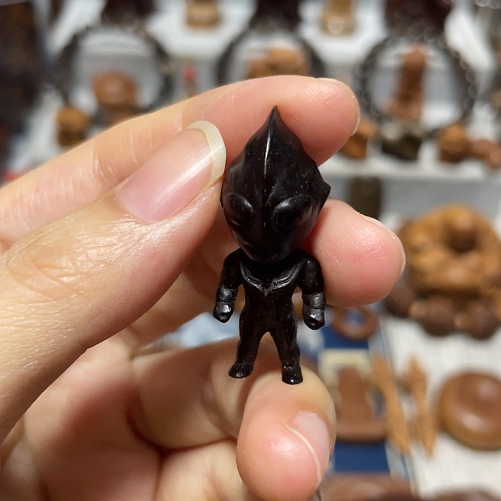 自***猪其他小叶紫檀奥特曼保真印度小叶紫檀