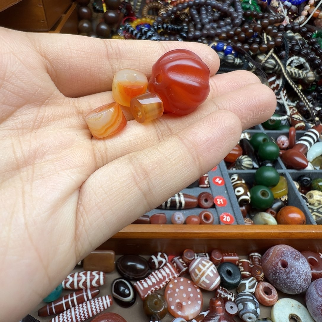 玛瑙/玉髓未镶嵌珠宝半成品