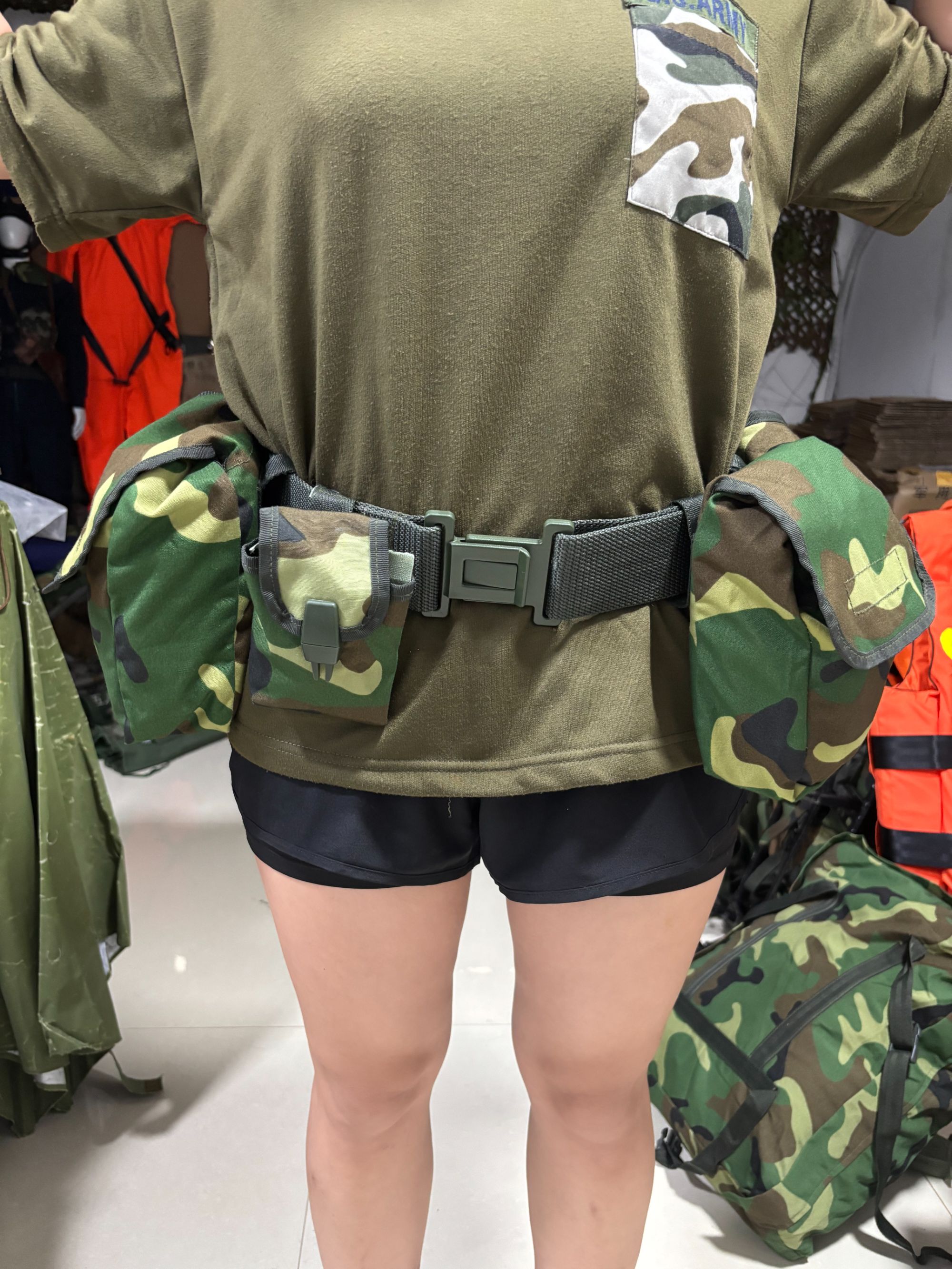正品老货腰挂四连包库存