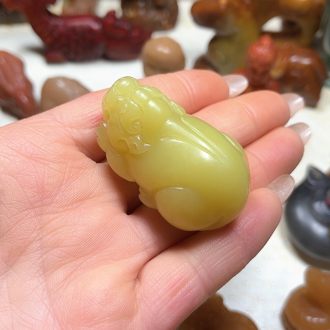 白玉菩提吊坠白玉菩提吊坠