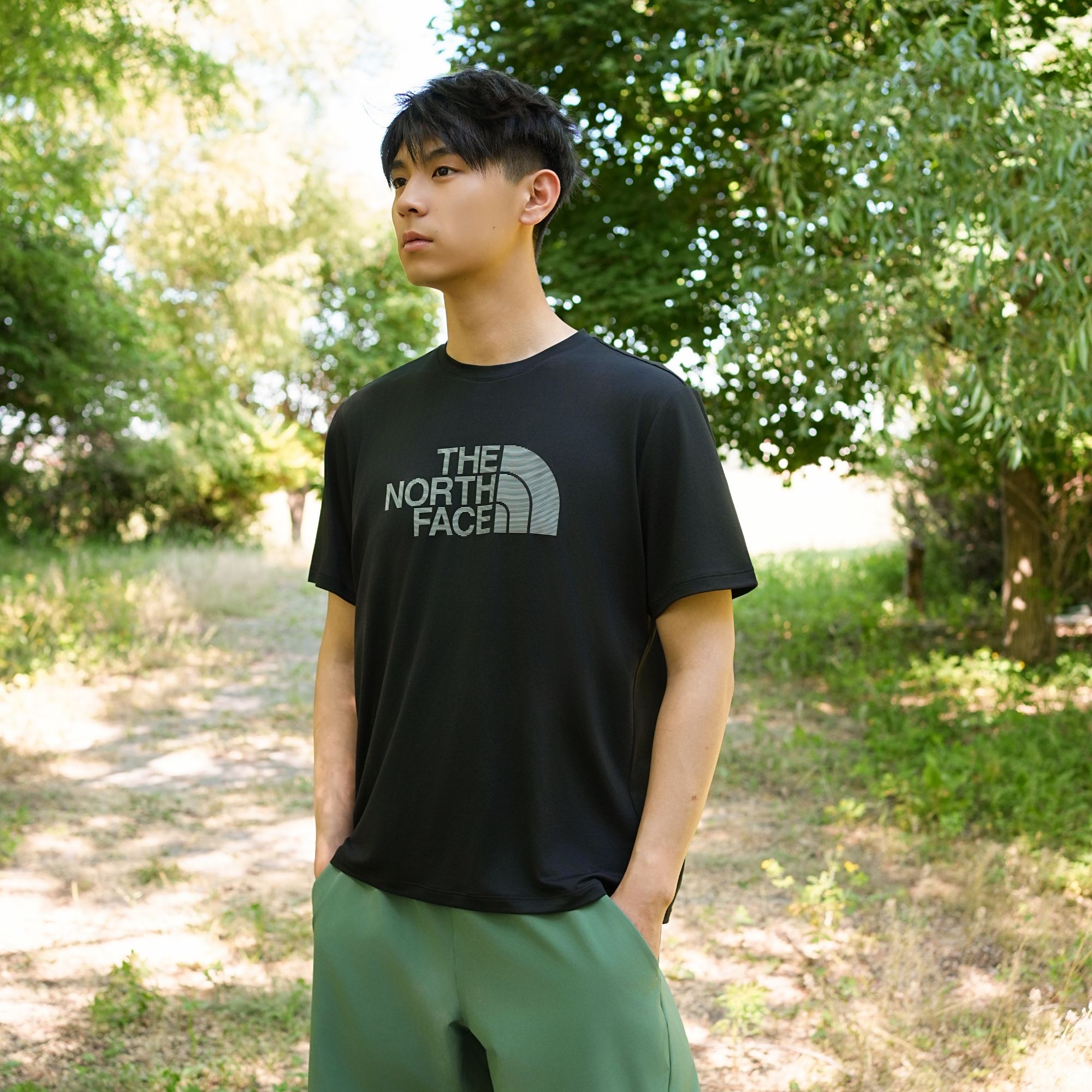 THE NORTH FACE/北面男款短袖T恤吸湿速干透气户外春夏新款|8DHY