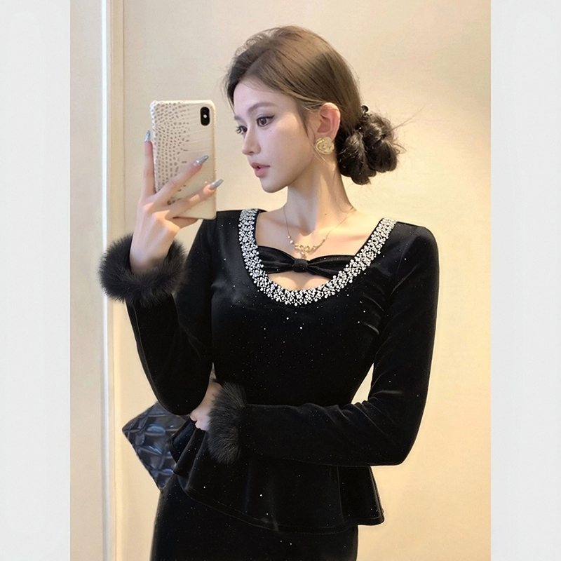 【爆款】黑色蝴蝶结2025冬季轻熟小众不撞款收腰连衣裙D4581