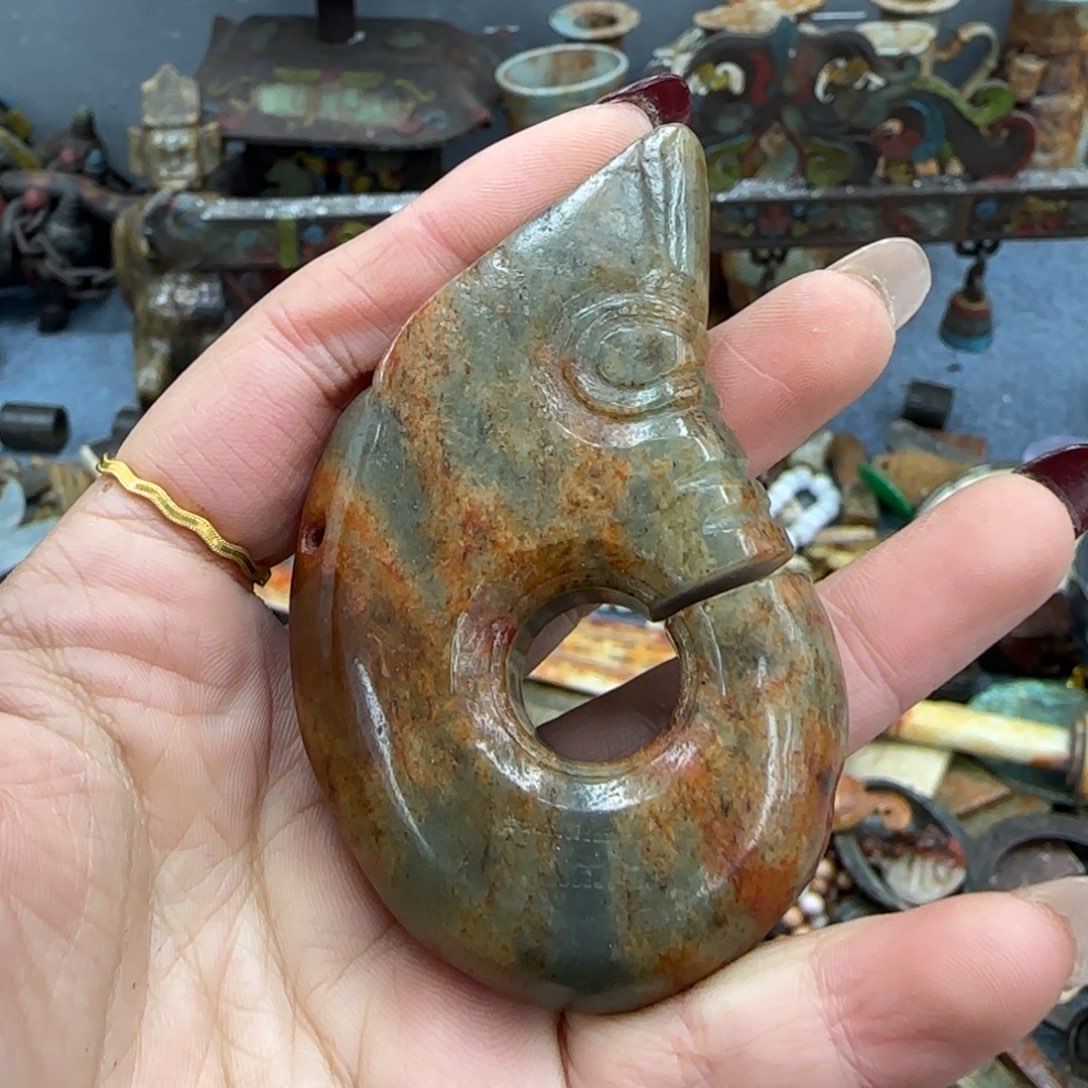 未镶嵌和田玉（糖玉）挂件