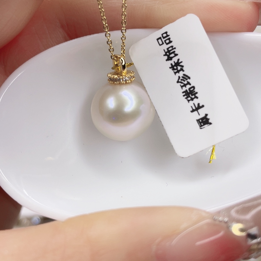 淡水珍珠吊坠(赠链)未镶嵌