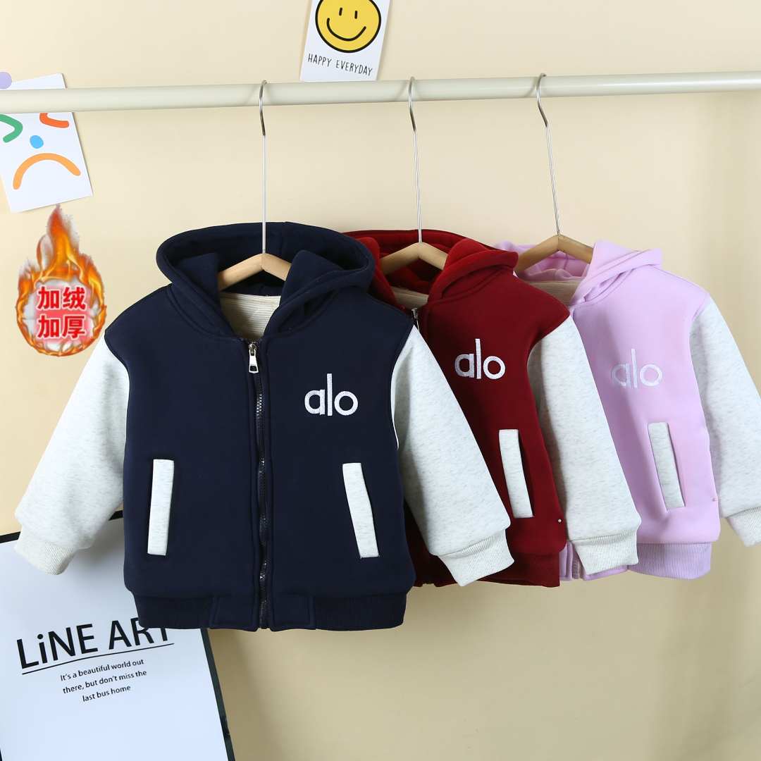 一件过冬加绒加厚男童女童戴帽冬季冬装卫衣外套儿童新款