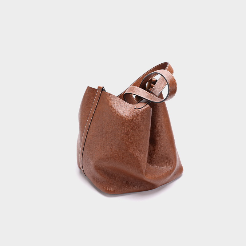 TUSCAN'S真皮水桶包百搭手拎包大容量时尚女士通勤手提包时代双鱼