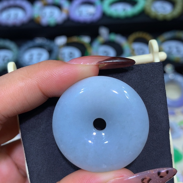 翡翠未镶嵌手链翡翠
