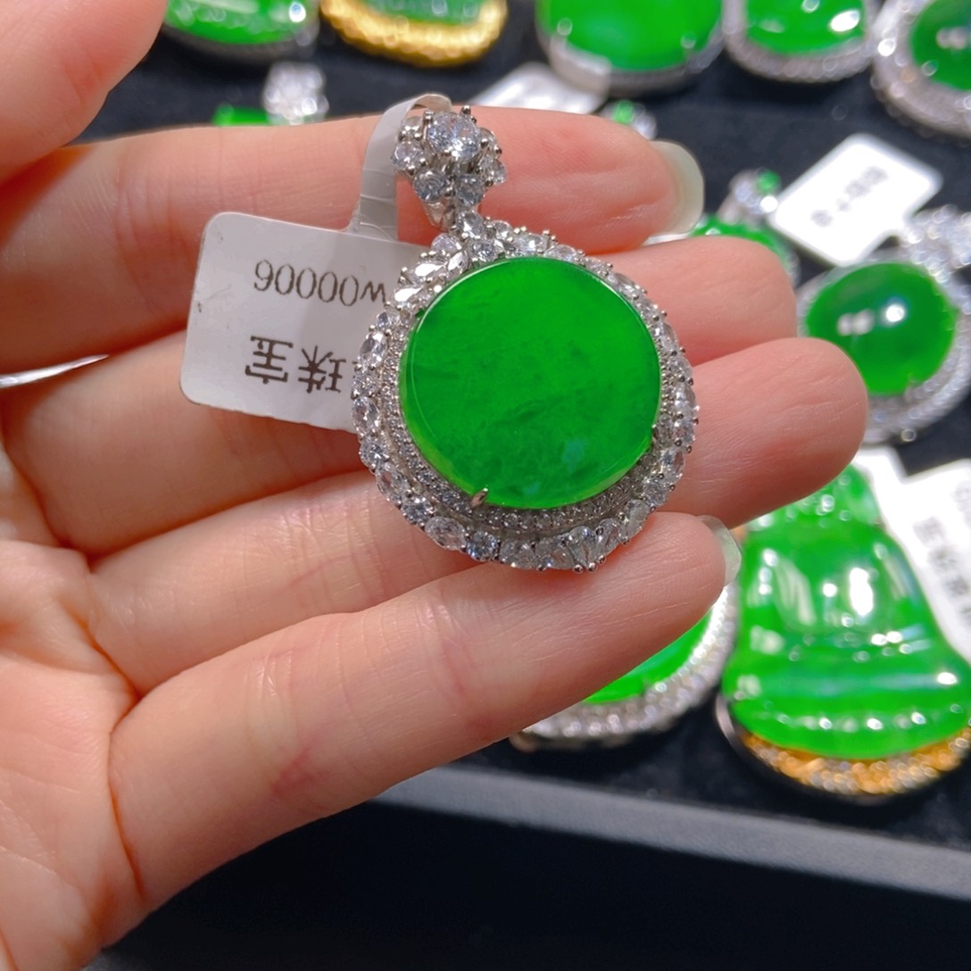 翡翠吊坠(不含链)银S925镶嵌