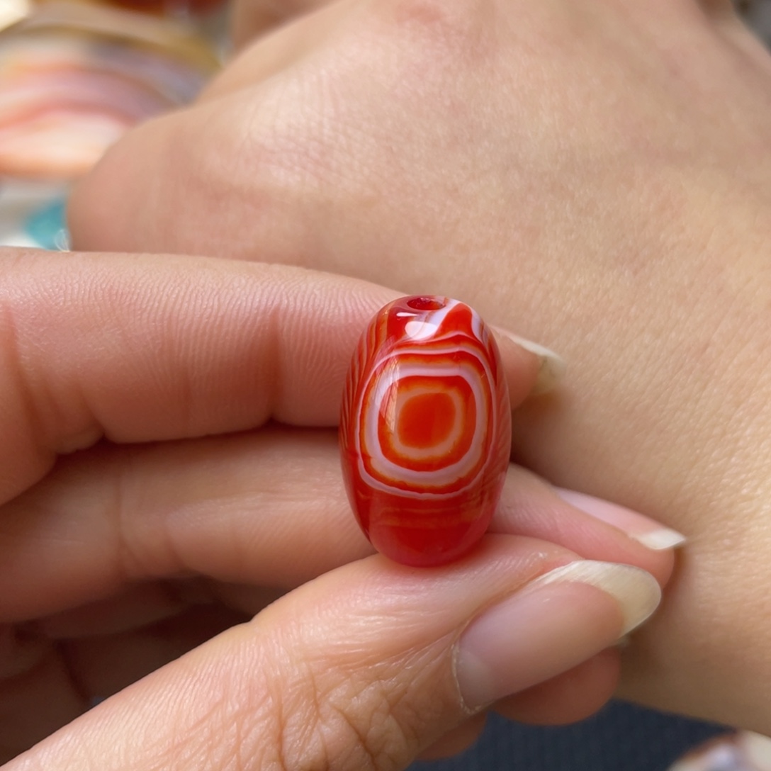 玛瑙/玉髓未镶嵌珠宝奇石