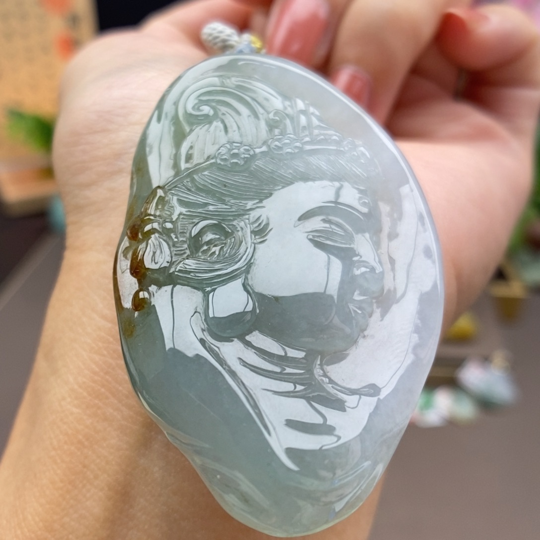 翡翠未镶嵌颈饰吊坠