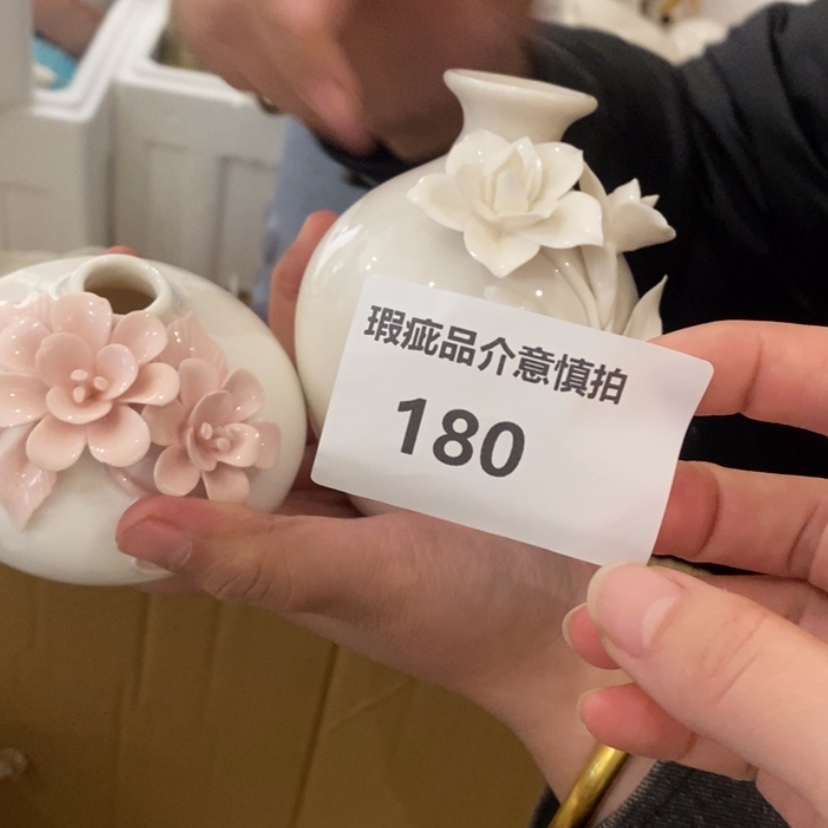 【闪购商品】摆件美****馆陶瓷摆件瑕疵特卖