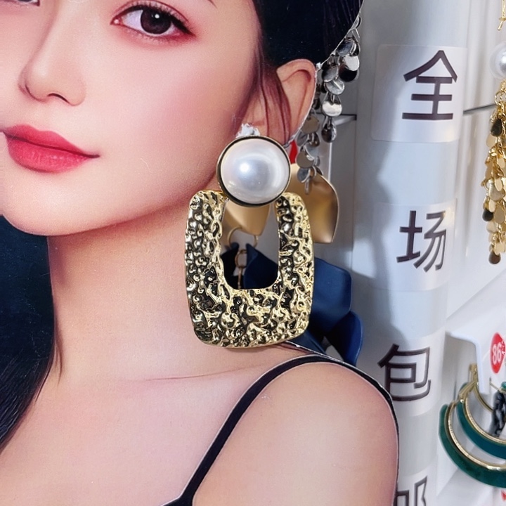 仿珍珠铁合金合金饰品耳饰2