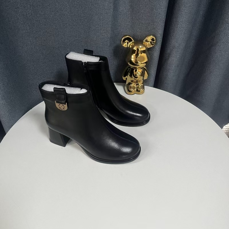 1502思家女鞋百搭圆头真皮粗跟法式时装瘦瘦靴