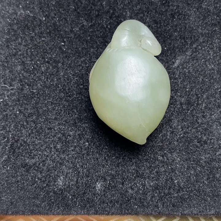 湖***寓和田玉（糖玉）未镶嵌颈饰