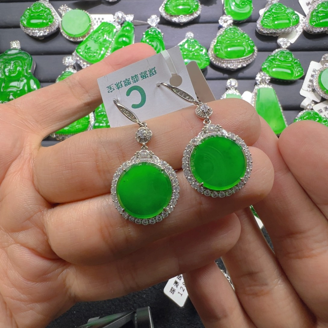 ****N翡翠银S925镶嵌颈饰