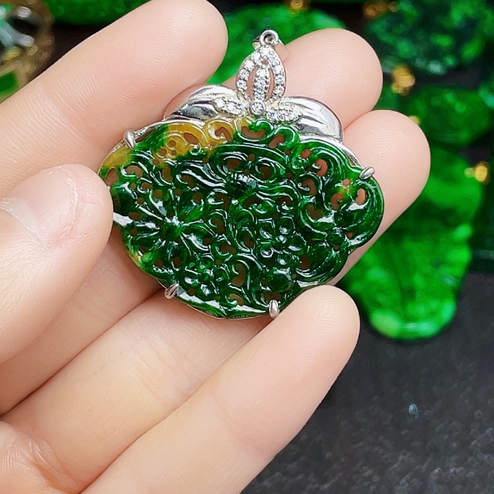 翡翠银S925镶嵌颈饰多样性