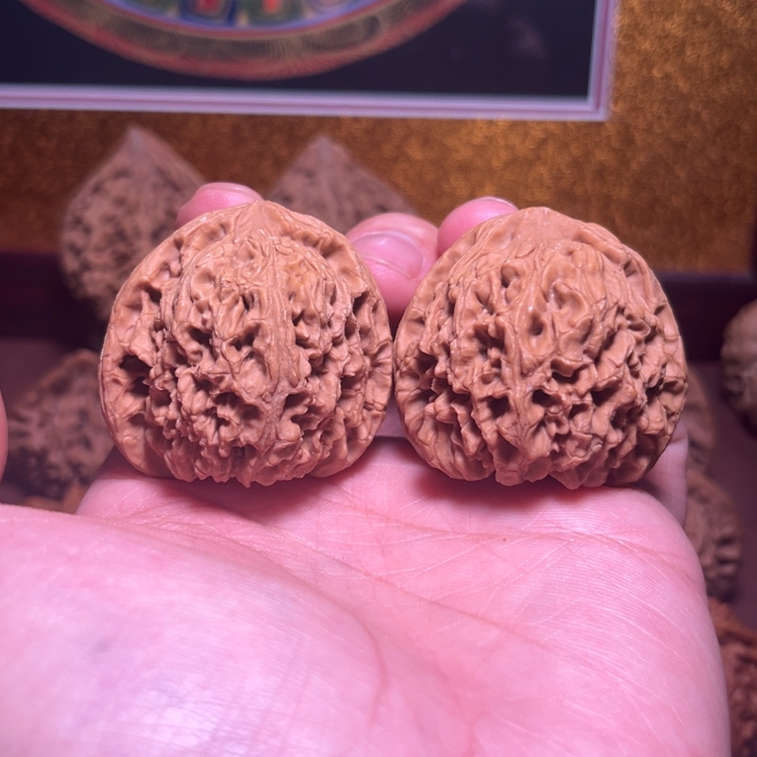 文玩核桃吊坠南疆